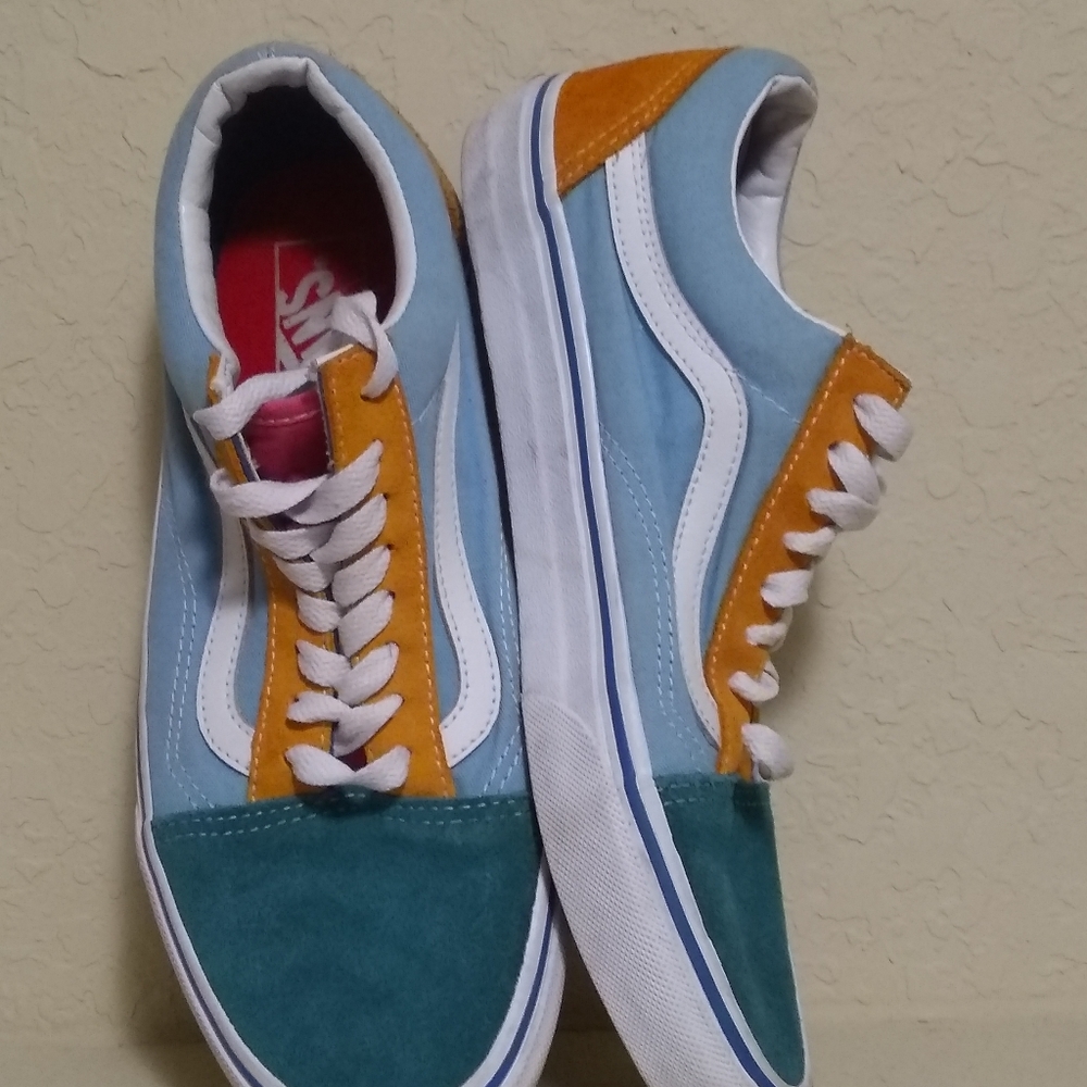 VANS ❤️💜🧡💚 - Picture 7 of 7